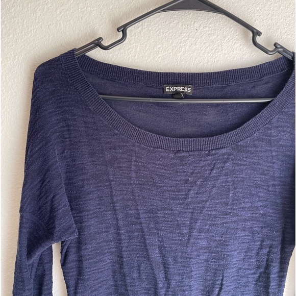 Express Top - Picture 3 of 5